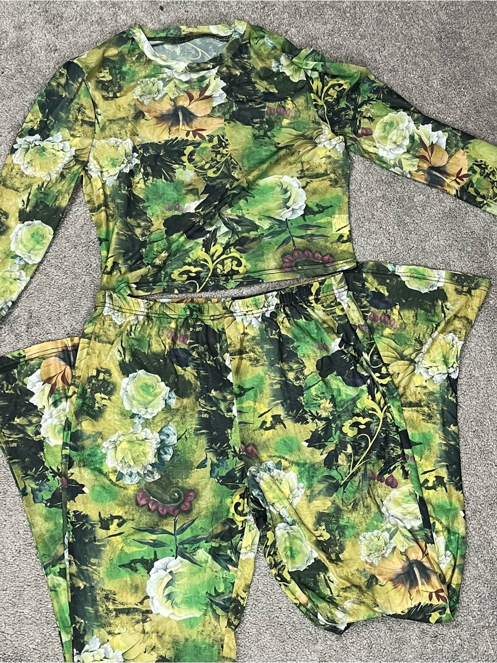 Floral Green Sheer Mesh Women's Stretch flare Pants & Crop Top Set